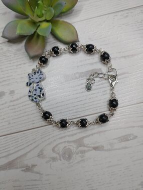 New Hand Crafted Cute Beaded Cat Bracelet